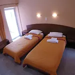 Otel Kalias