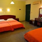Otel Kalias