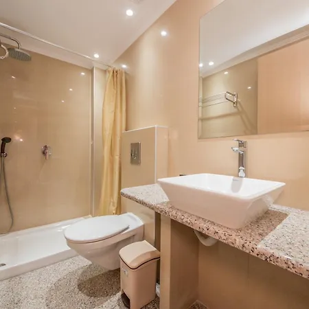 Kalias Отель 3*