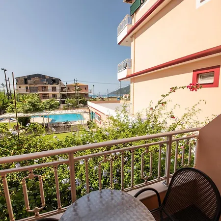 Kalias Hotel