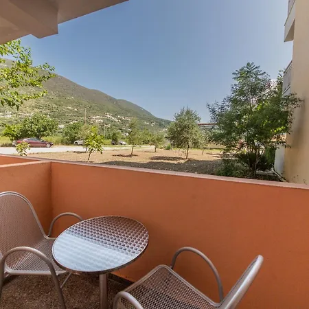 Kalias Vasiliki (Lefkada)