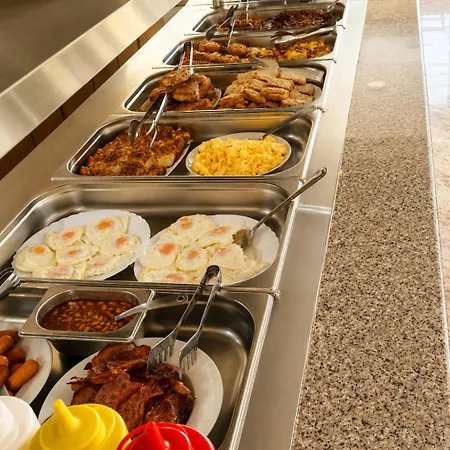 Kalias Hotel 3*