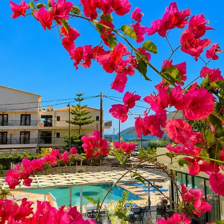 Kalias Hotel 3*