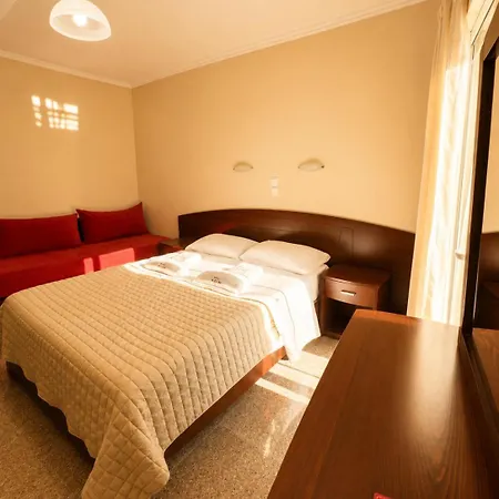 Kalias Hotel 3*