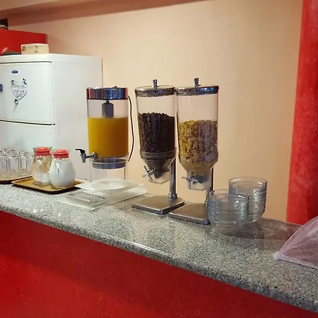 Hotel Kalias 3*