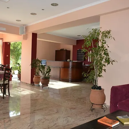 Kalias Hotel 3*