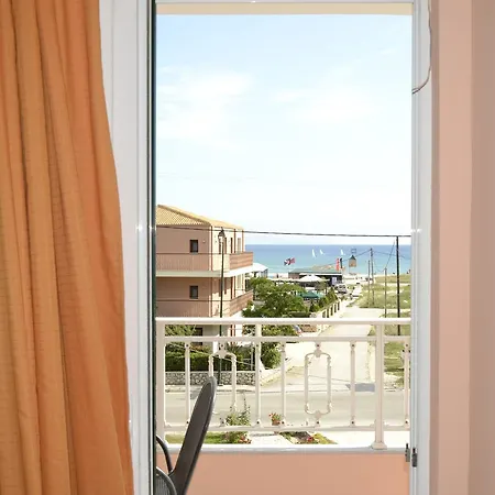 Otel Kalias