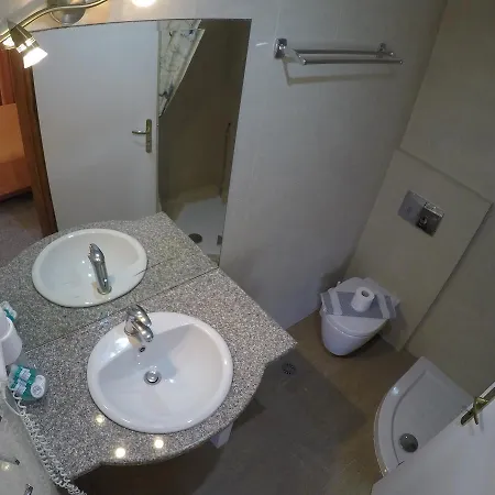 Kalias Отель 3*