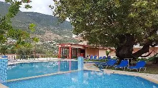 Otel Kalias